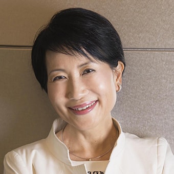 石井 菜穂子